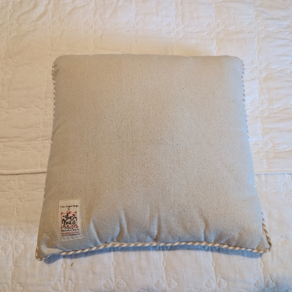 Glory Haus you are loved pillow - Picture 4 of 6